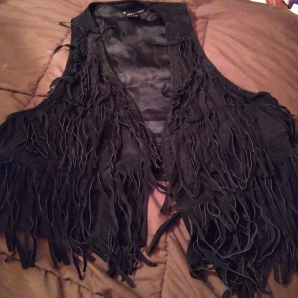 L lined Twenty one fringed vest - Picture 1 of 7